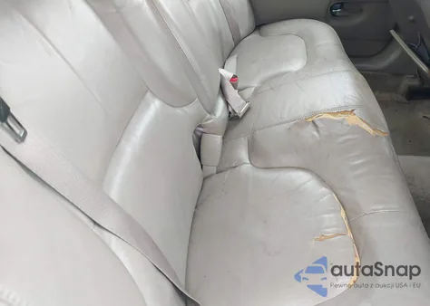 2000 Buick Park Avenue from USA, damaged, VIN 1G4CW54K1Y4296618